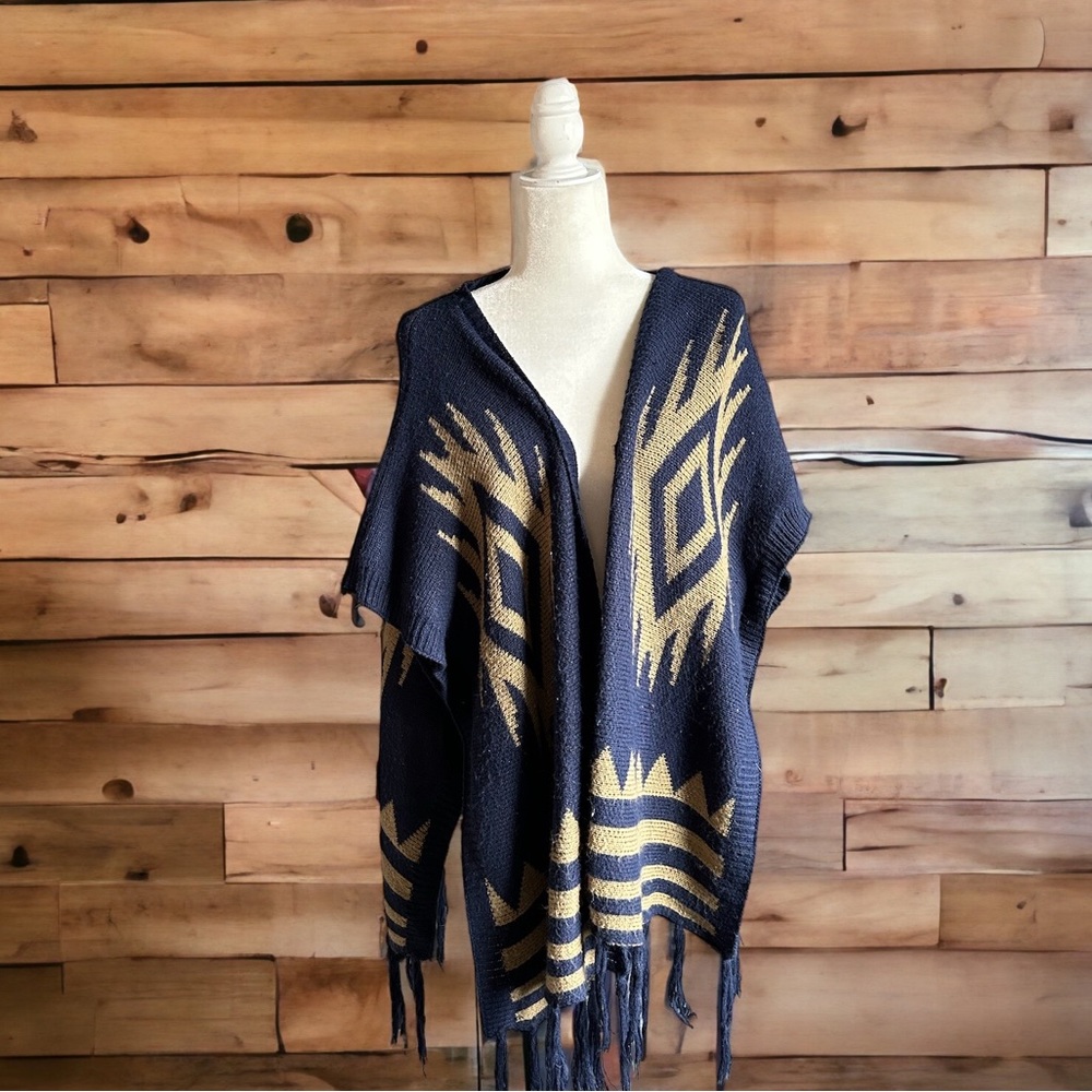Vintage Southwestern Fringed Shawl